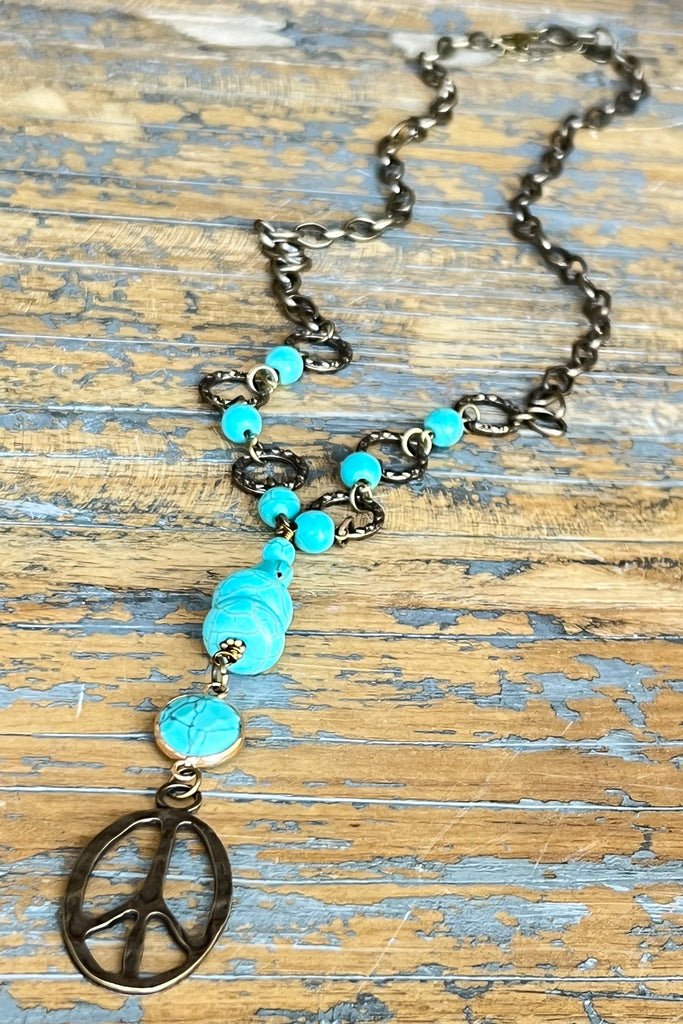 Chandler Necklace in Turquoise