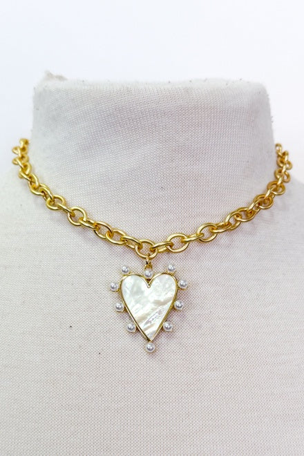 Spotted Heart Short Necklace