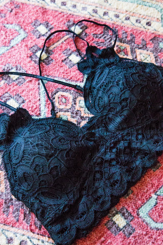 Amazing Lace Bralette in Black