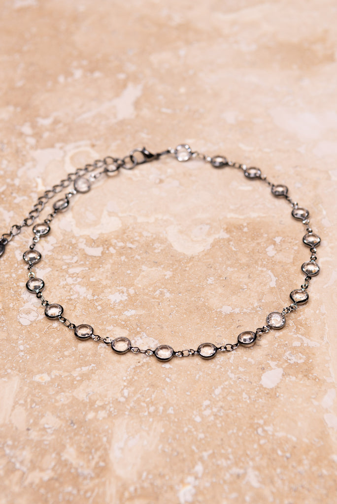 Sawyer Necklace in Clear/Hematite 105